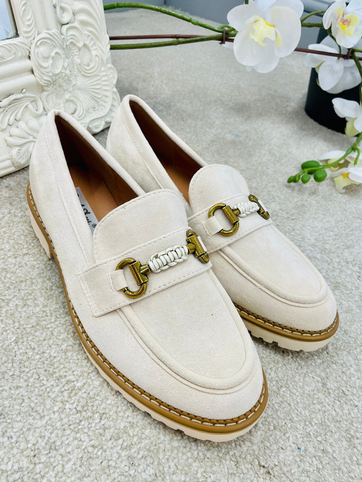 LADIES WOMENS CREAM  FAUX SUEDE FLAT LOAFER BROGUE SHOES