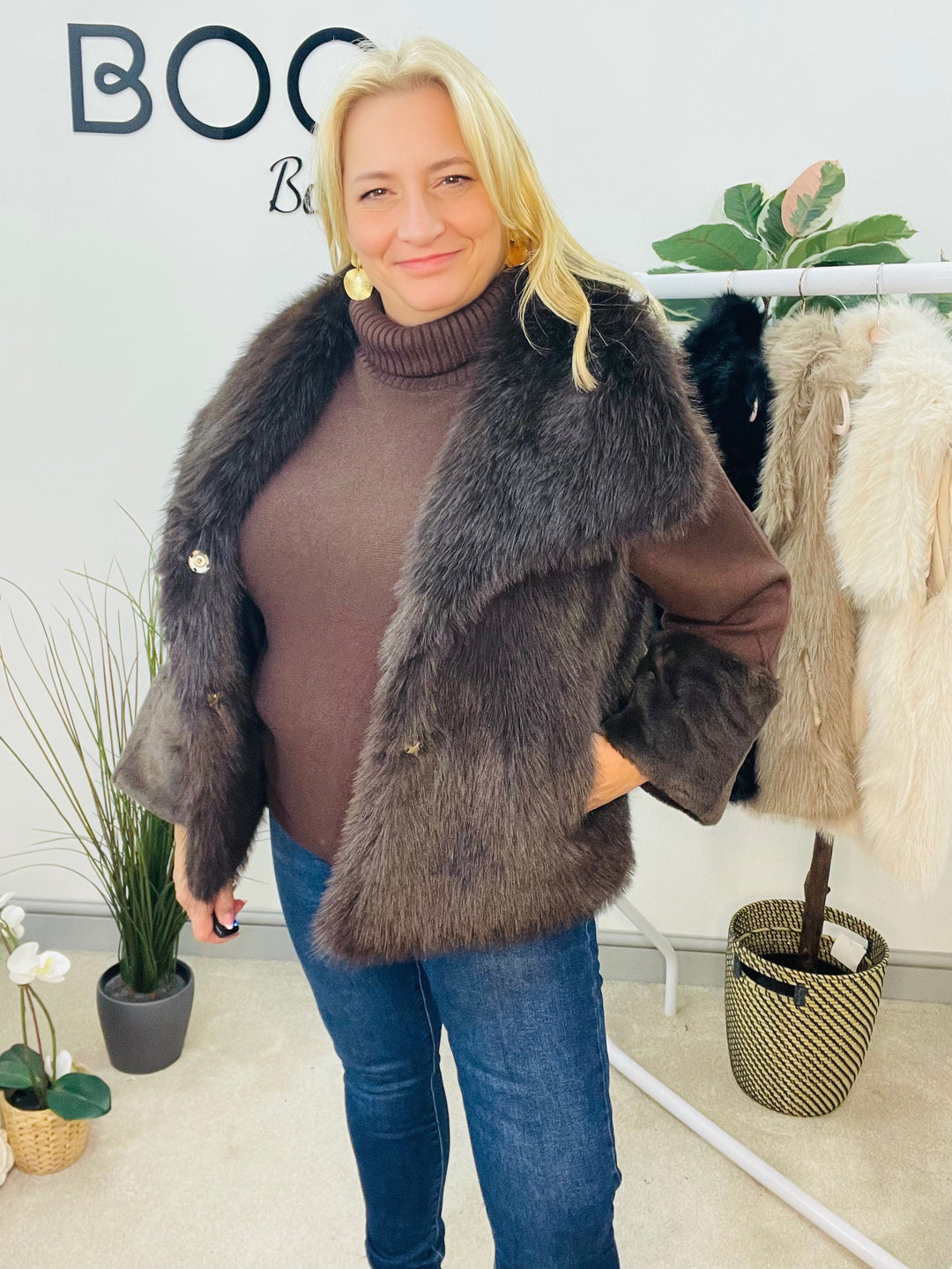 LADIES FASHION FAUX FUR GILET - BEIGE, BLACK, BROWN & CREAM