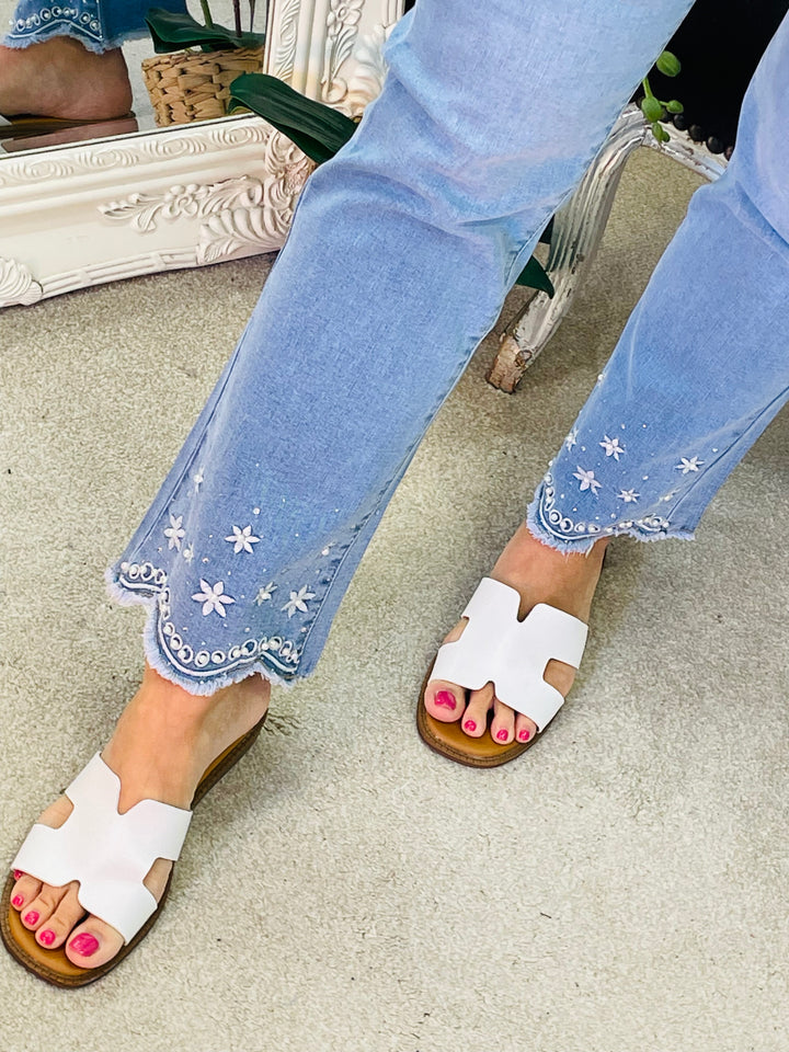 LADIES WOMENS EMBELLISHED ANKLE GRAZER JEANS