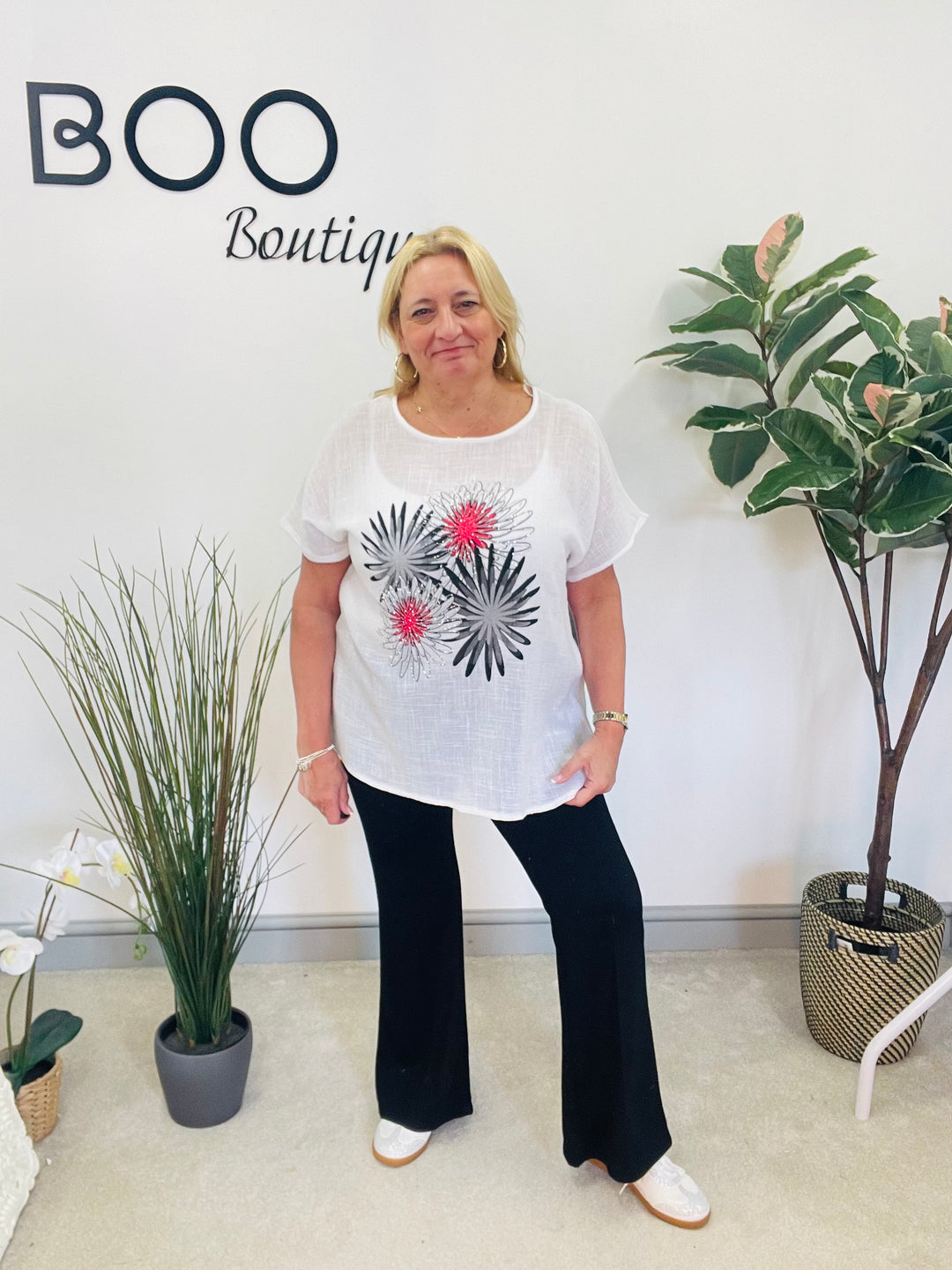 The DAIQUIRI white linen top
