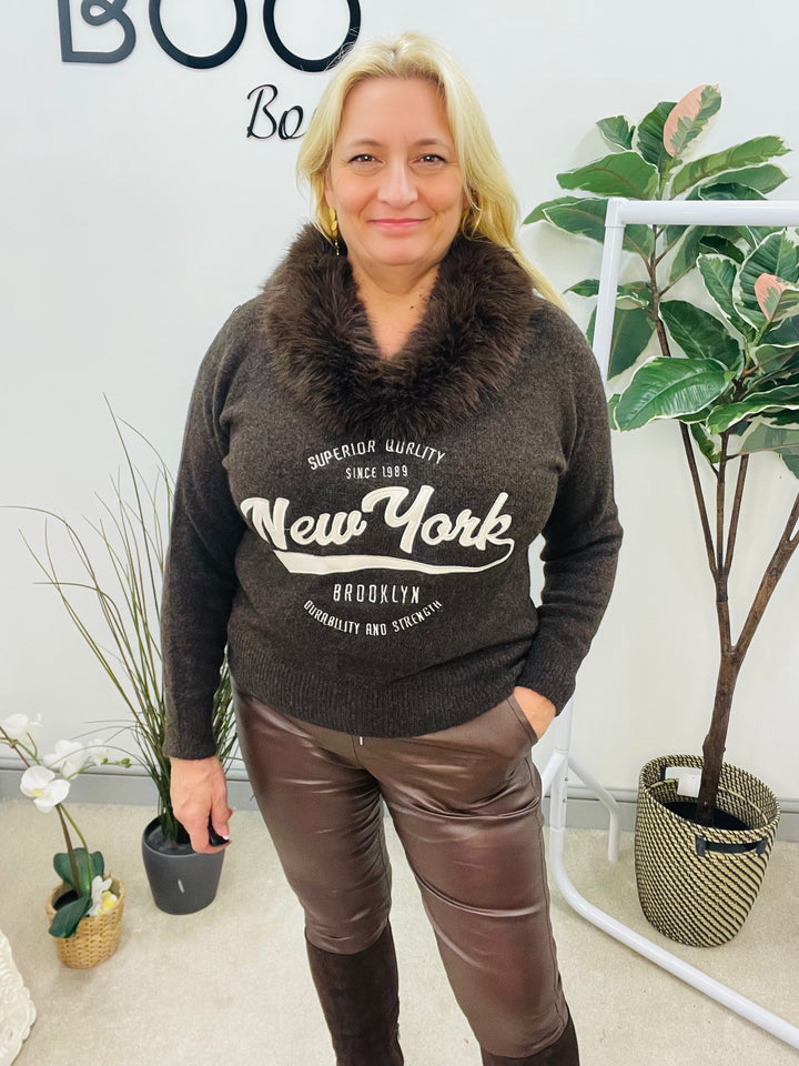 LADIES KNITTED FAUX FUR COLLAR JUMPER - BEIGE & CHOCOLATE BROWN