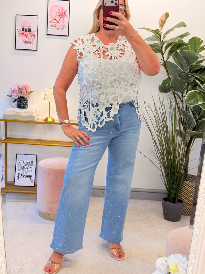 The TOFF white top