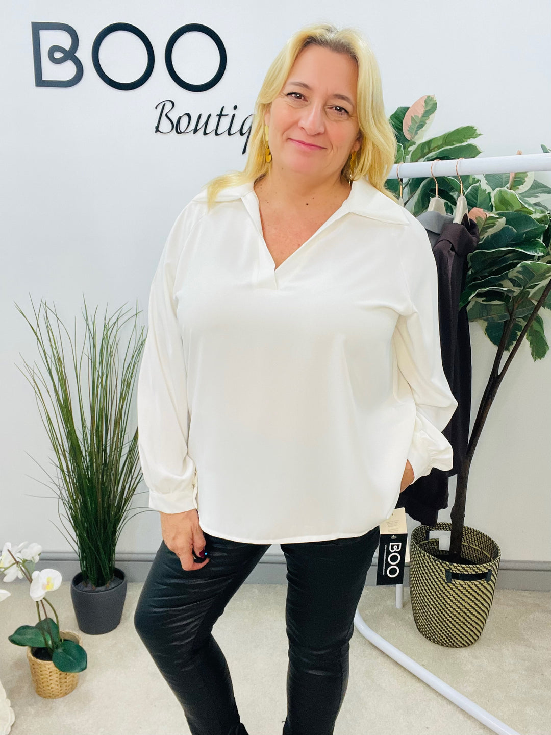 LADIES V NECK LUXURY BLOUSE - BROWN, GREY, WHITE & BLACK