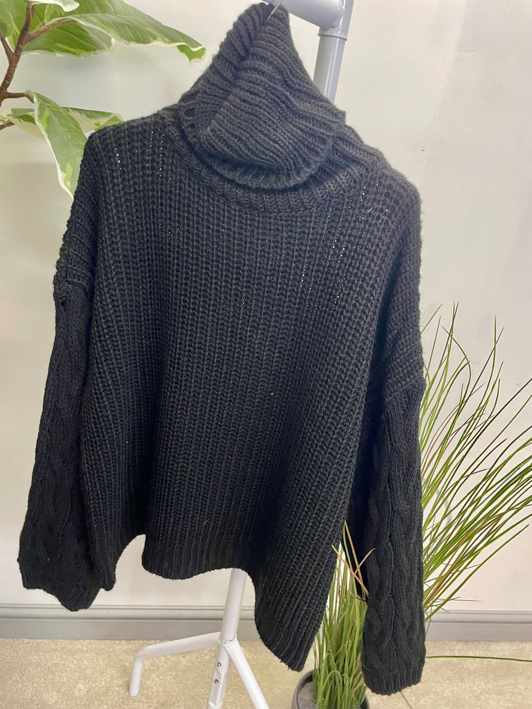 LADIES FISHERMANS CHUNKY KNIT ROLL NECK JUMPER - CREAM, MOCHA, BLACK