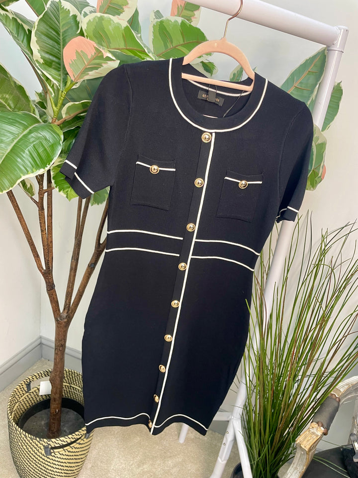 LADIES FASHION KNITTED JUMPER DRESS - BLACK & CREAM