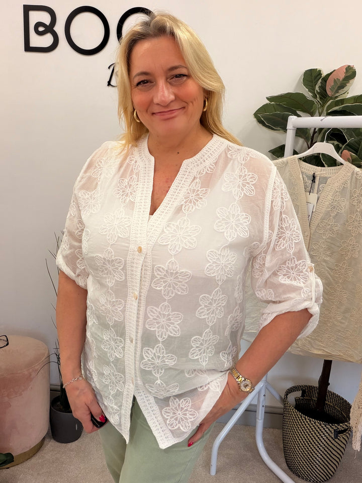 The DOREEN shirt - 2 colours