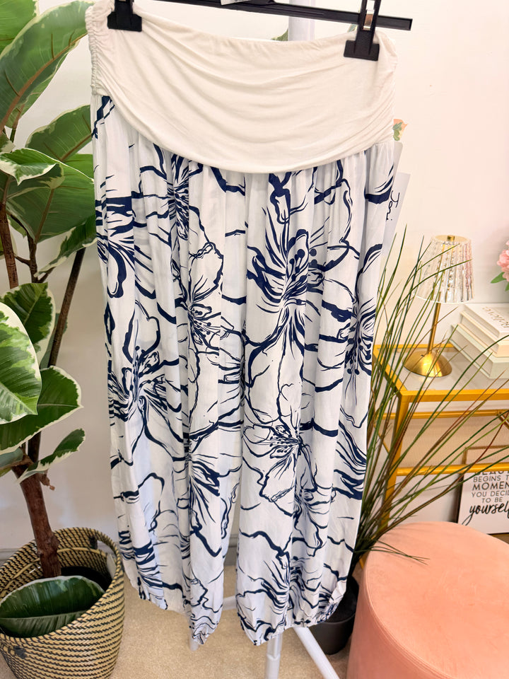 The JONI trousers - 3 colours