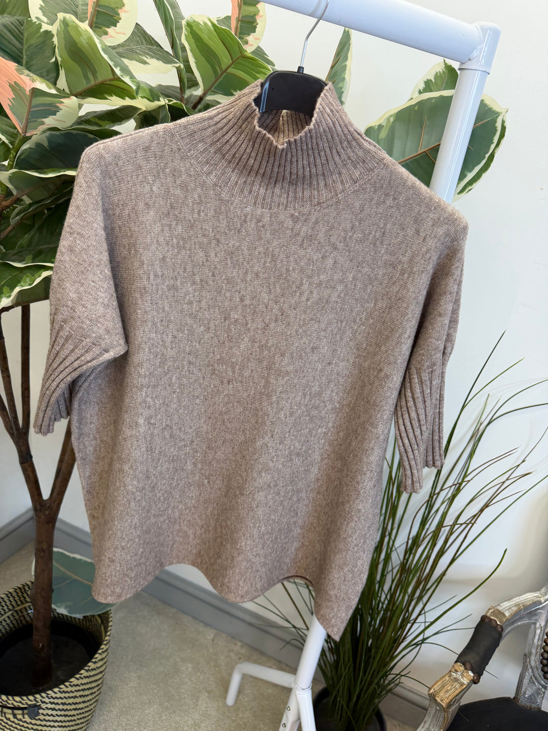 LADIES SHORT SLEEVE KNITTED JUMPER - BLACK, KHAKI, BEIGE, MOCHA, GREEN & BERRY