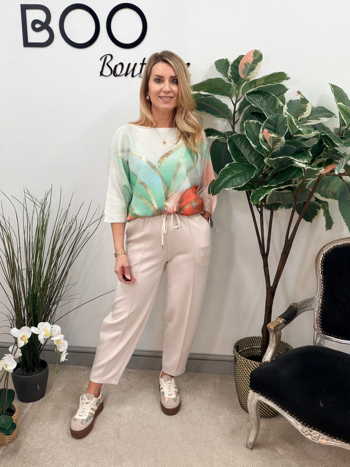 LADIES WHITE BATWING SLEEVE JUMPER - KHAKI, BLUE & GREEN