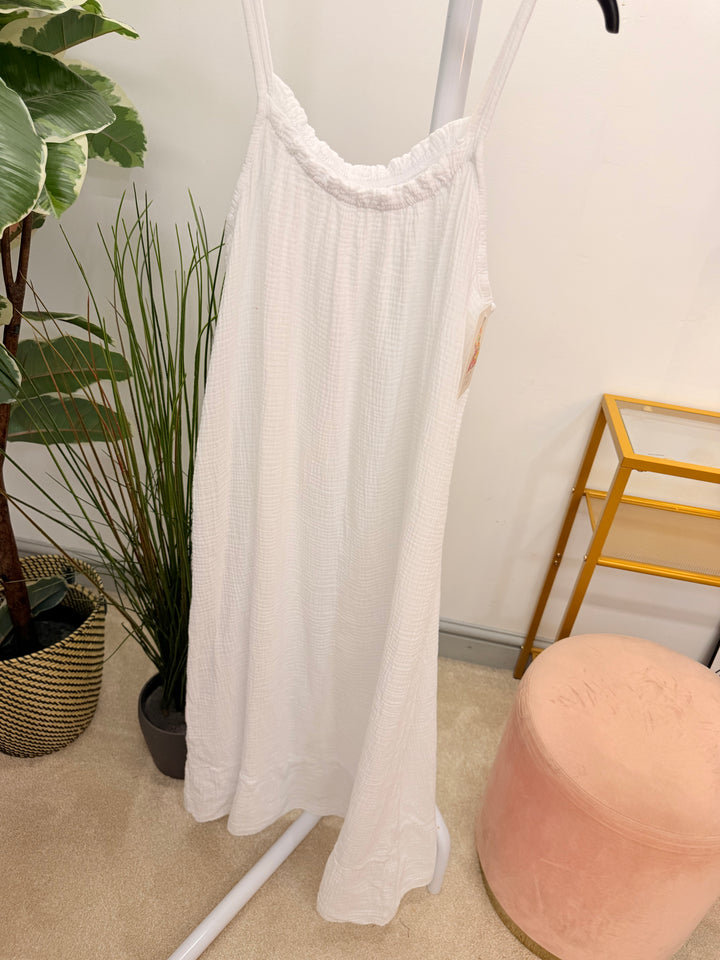 The HALLE dress - 5 colours