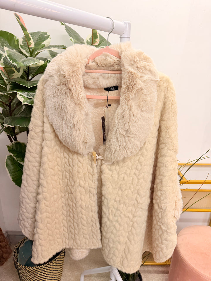 The EMILY luxe faux fur cape - 5 colours