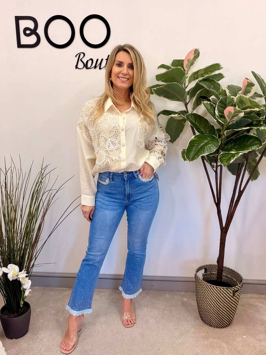 Ladies Fashion Sparkly Ankle Grazer Jeans