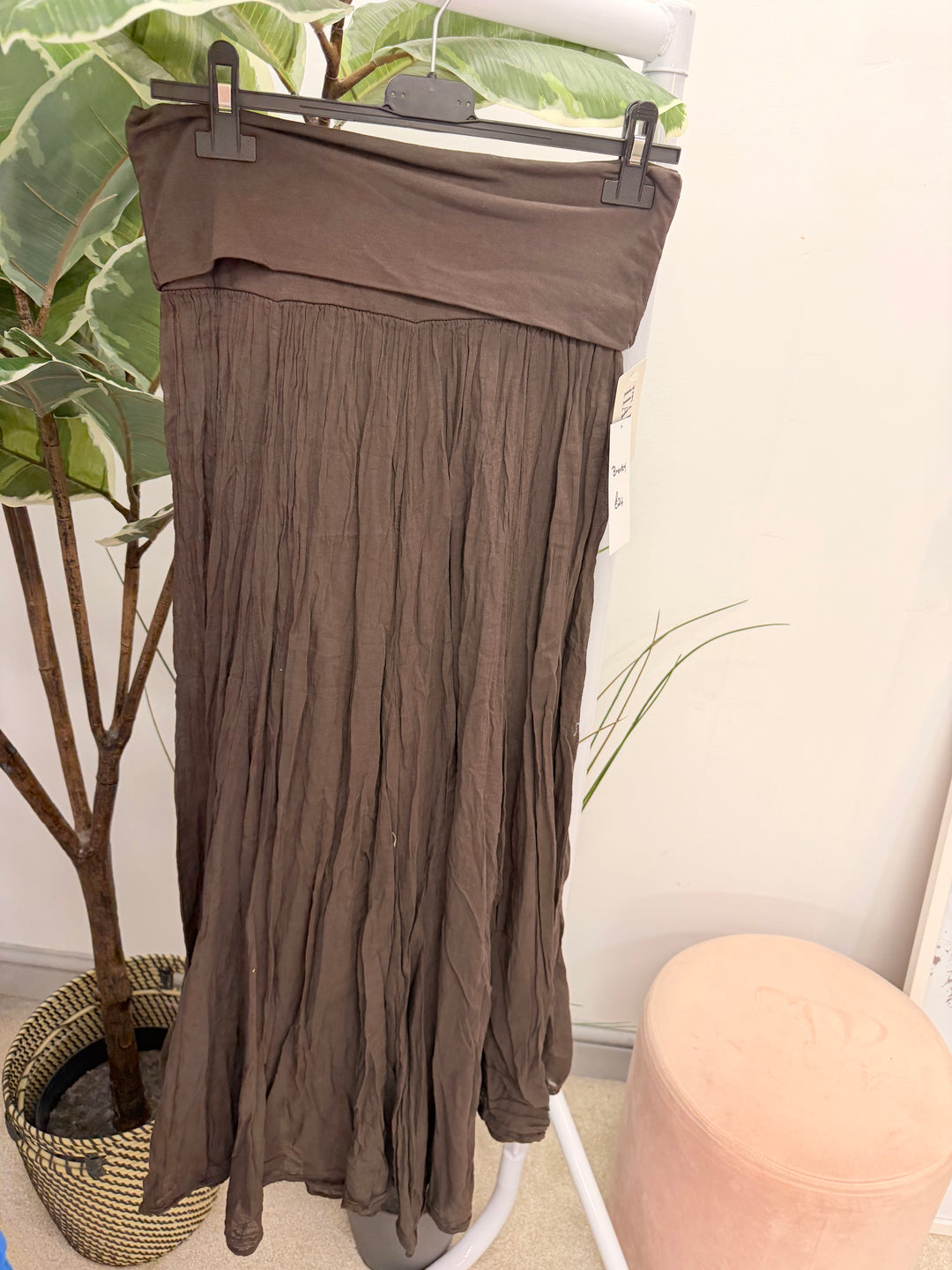 Ladies Fashion Crinkle Boho Maxi Skirt - Brown, White, Pink & Blue
