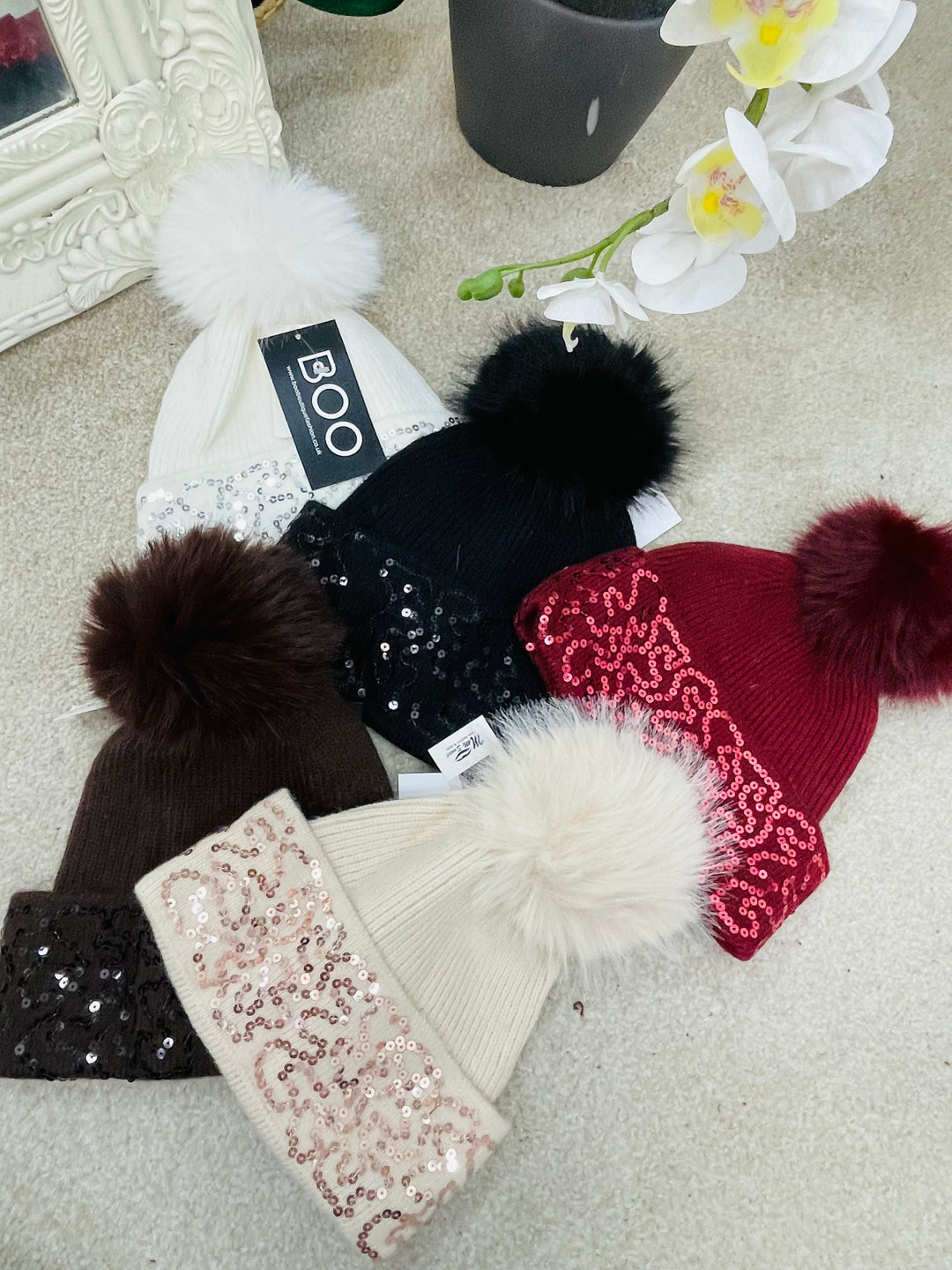 LADIES FAUX FUR DIAMANTE BOBBLE BEANIE HAT - BLACK, WINE, WHITE, BEIGE, BROWN