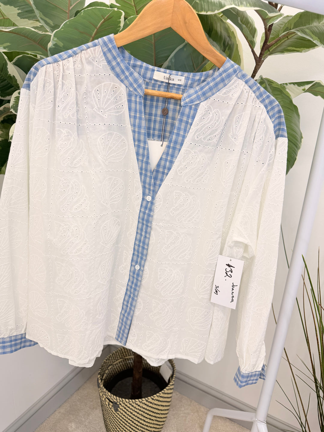Ladies Fashion White Broderie Anglaise Denim Detail Blouse To