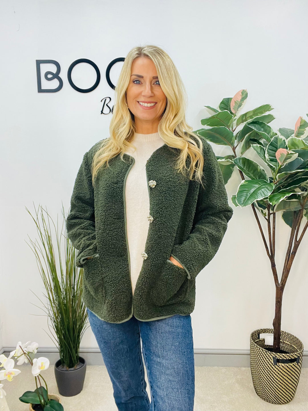 The TAMSIN boucle jacket - 5 colours