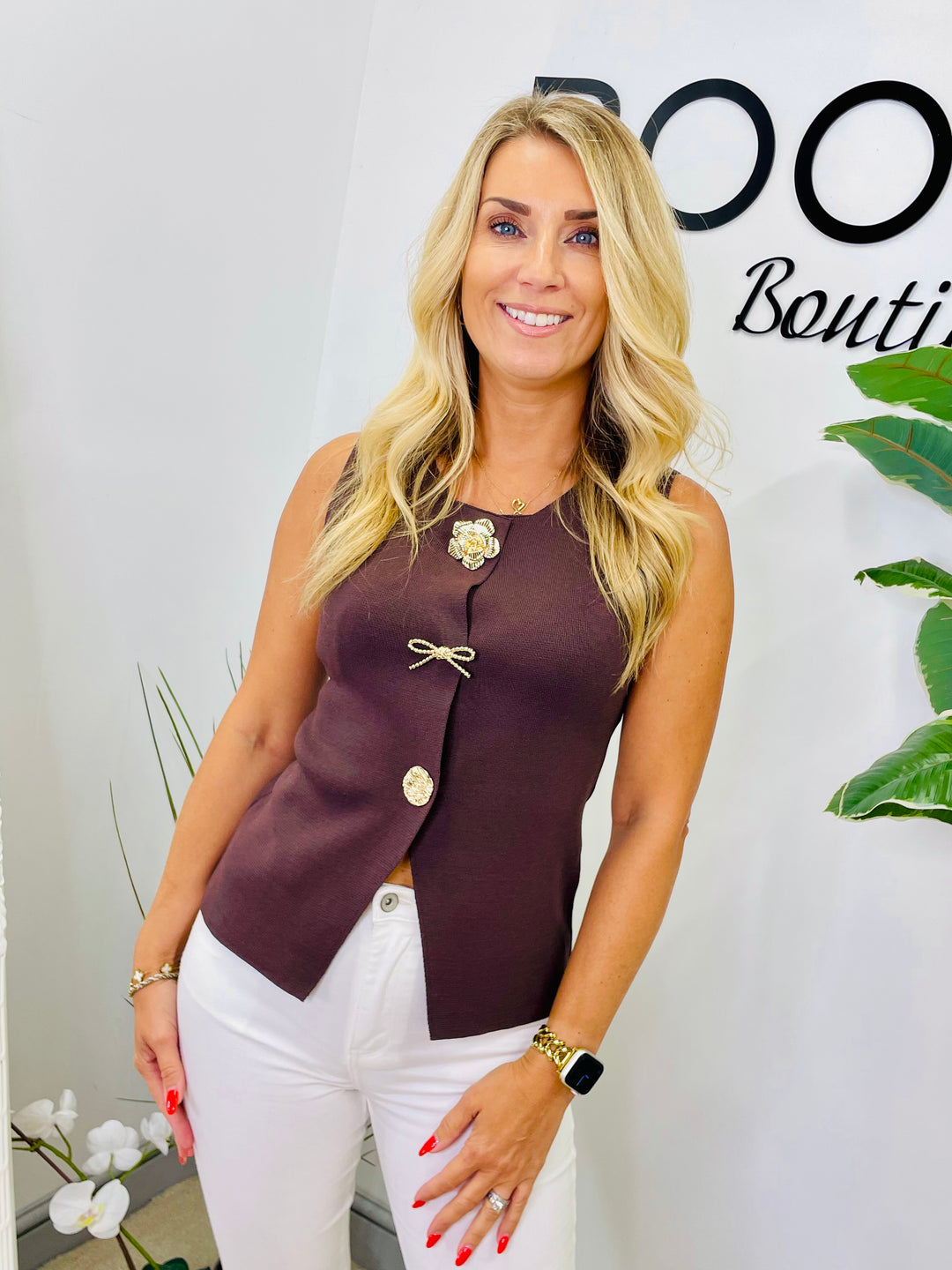 LADIES KNIT BROACH WAISTCOAT - WHITE, BROWN & BLACK