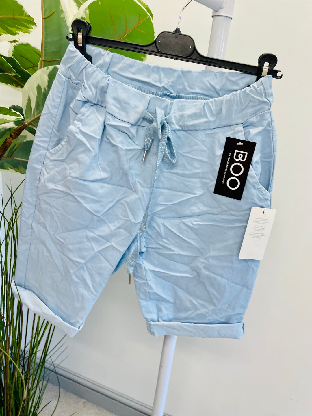 LADIES STRETCH SUMMER MAGIC SHORTS - 13 COLOURS