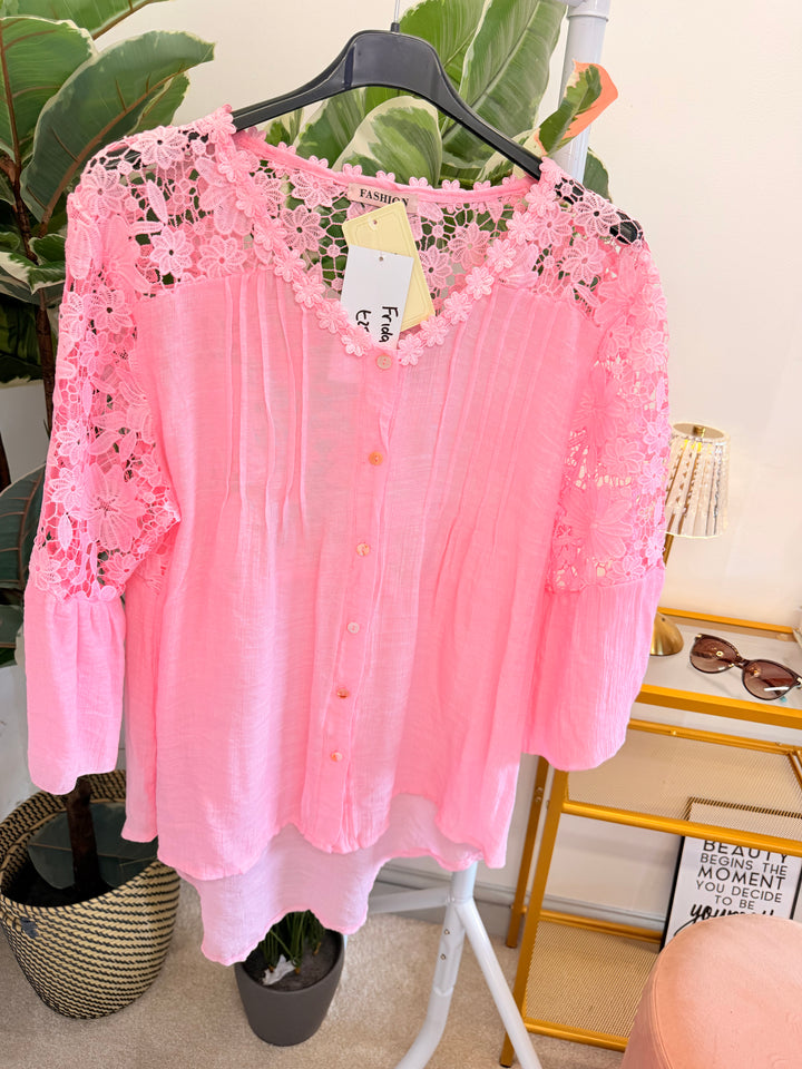 The FRIDA top - 4 colours