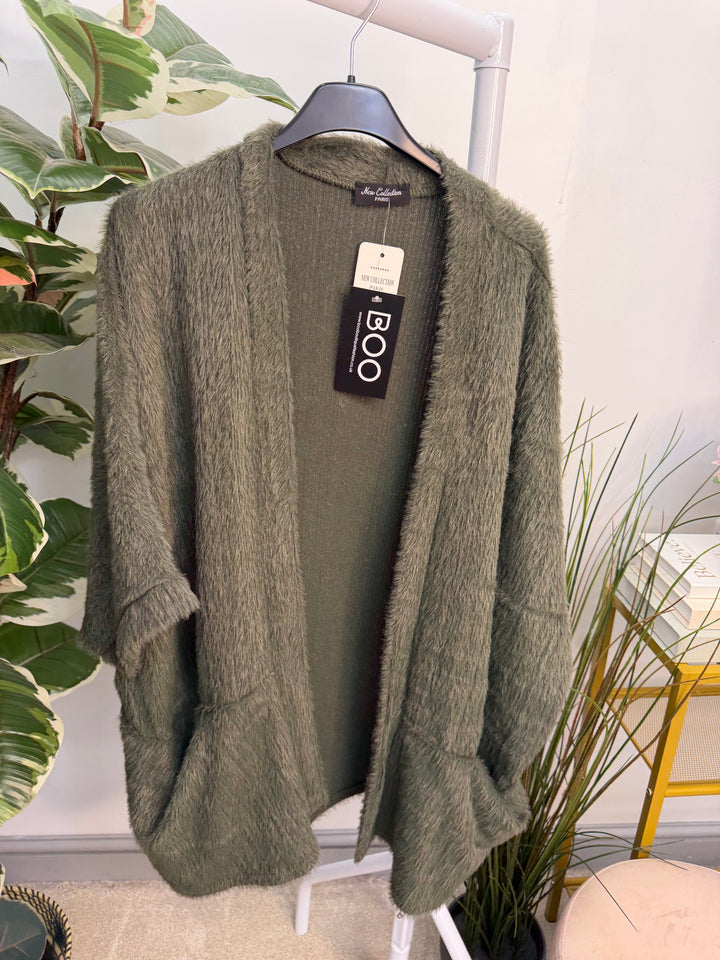 The BIANCA fluffy oversize cardigan - 4 colours