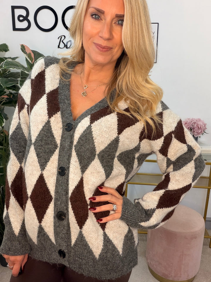 The SALLY diamond knit cardigan - 2 colours