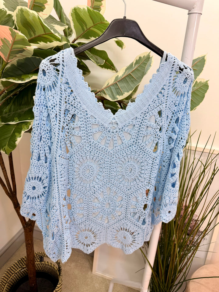 Ladies Fashion Crochet Open Knit Top baby blue