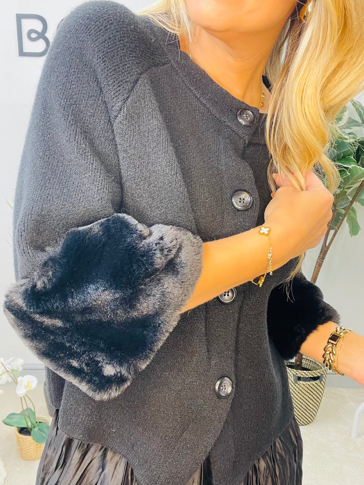 LADIES KNITTED BOLERO FAUX FUR CUFF CARDIGAN JUMPER - BLACK & CREAM