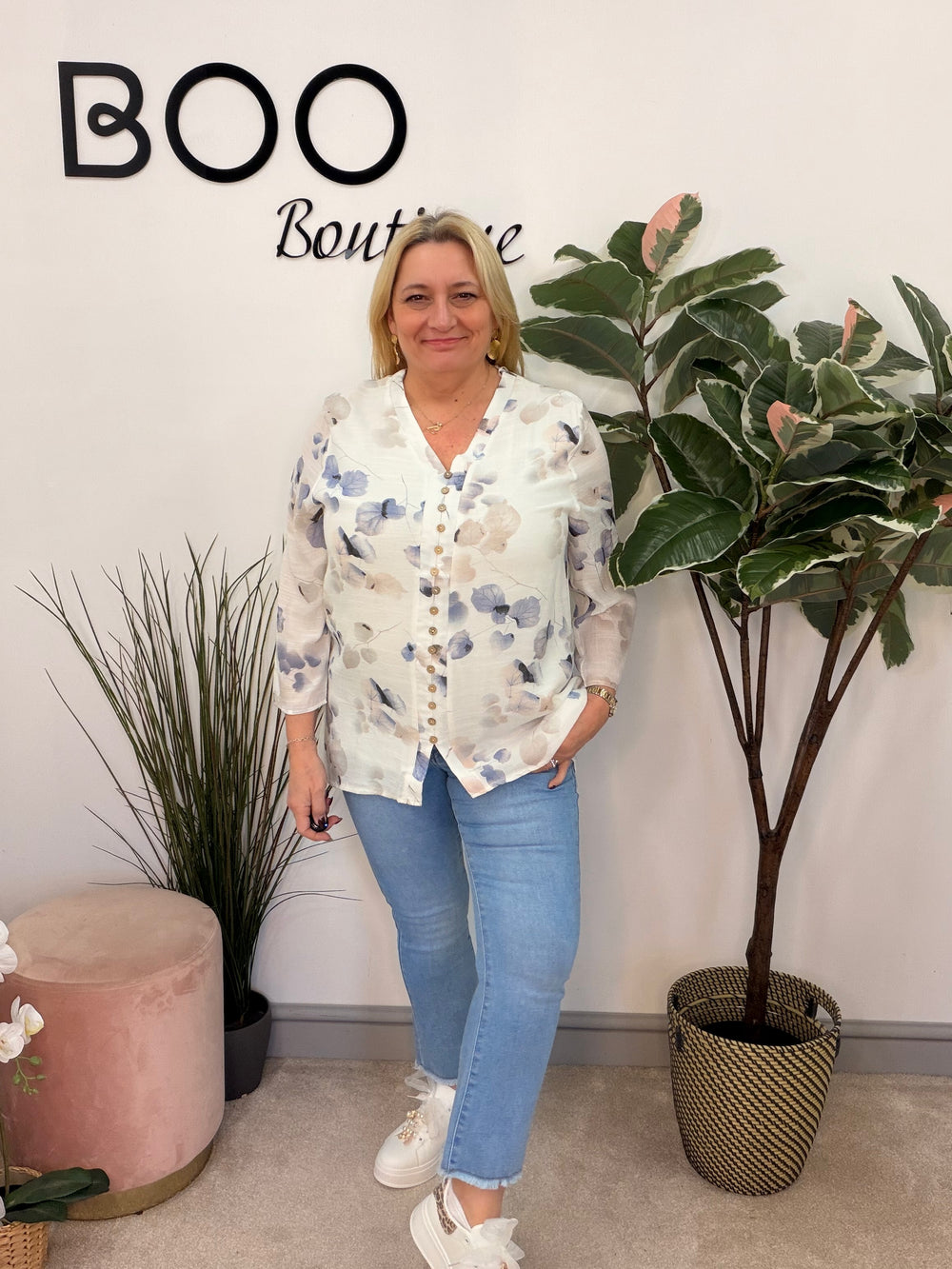 Ladies Fashion Pretty White & Blue Leaf Print blouse top