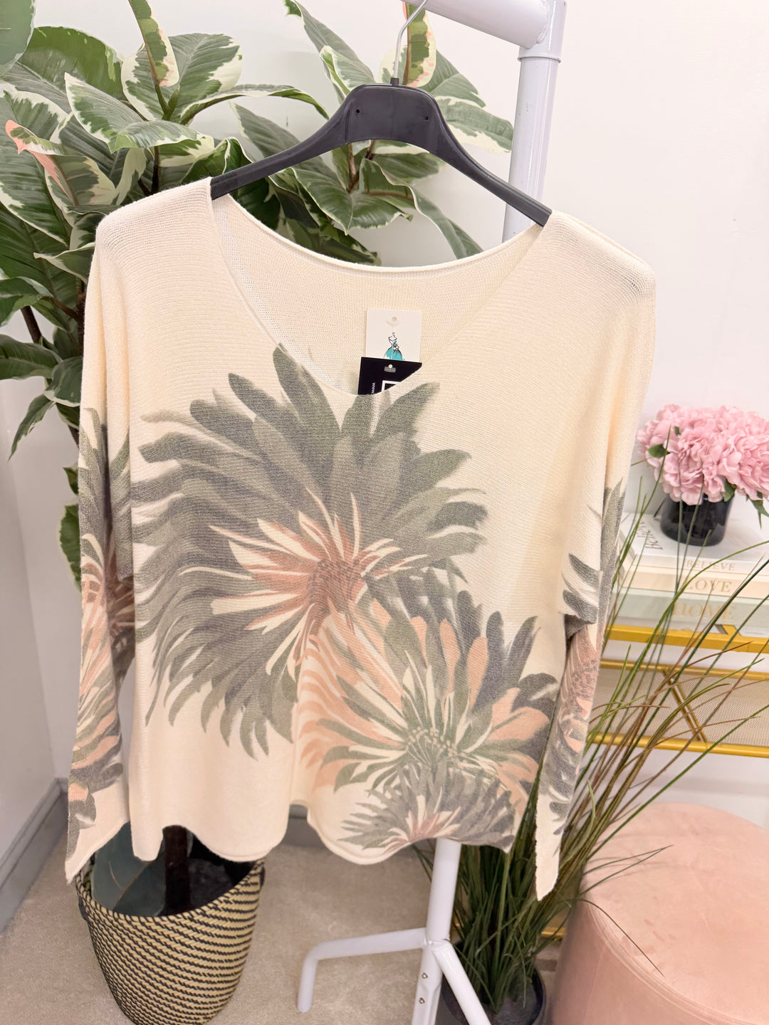 The HALLE soft knit flower jumper - 3 colours