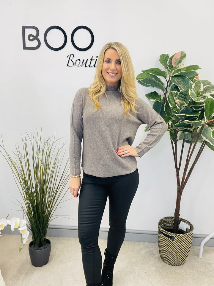 The LEAH jumper - 4 colours