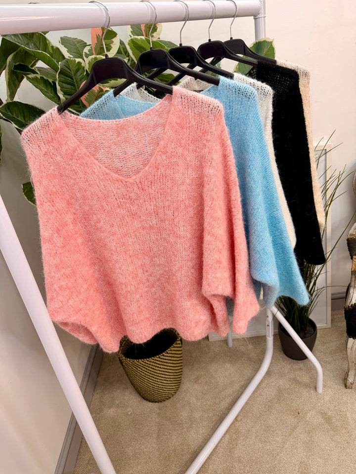 The LOLA jumper - 5 colours