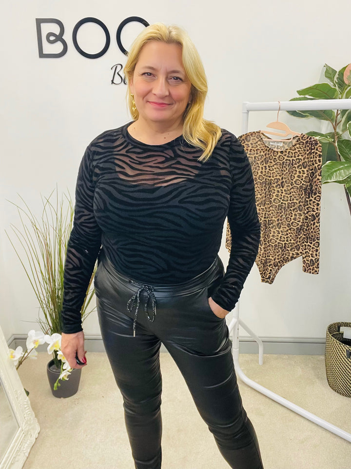 LADIES SHEER STRETCH BODYSUIT - BLACK & LEOPARD PRINT