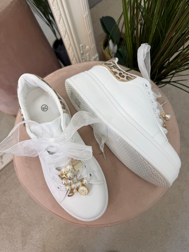 Ladies Fashion White Charm Flatform Trainers