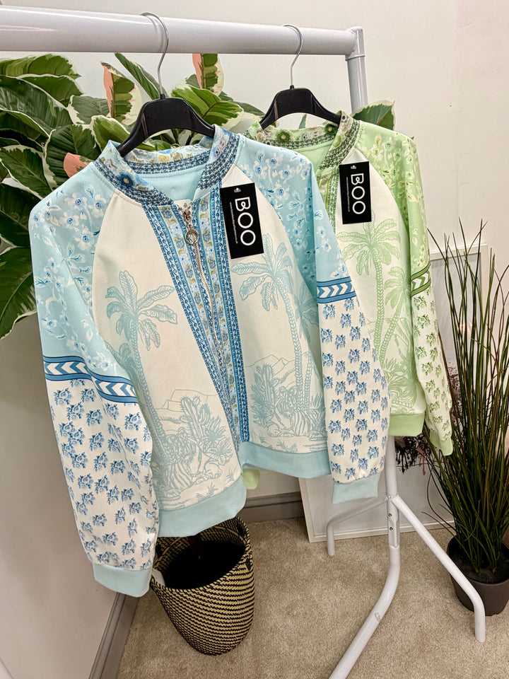 The LAURA jacket - 2 colours