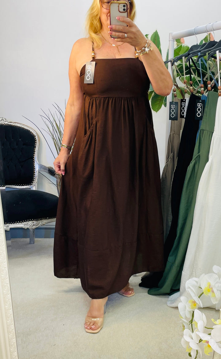 The ORLA dress - one brown only