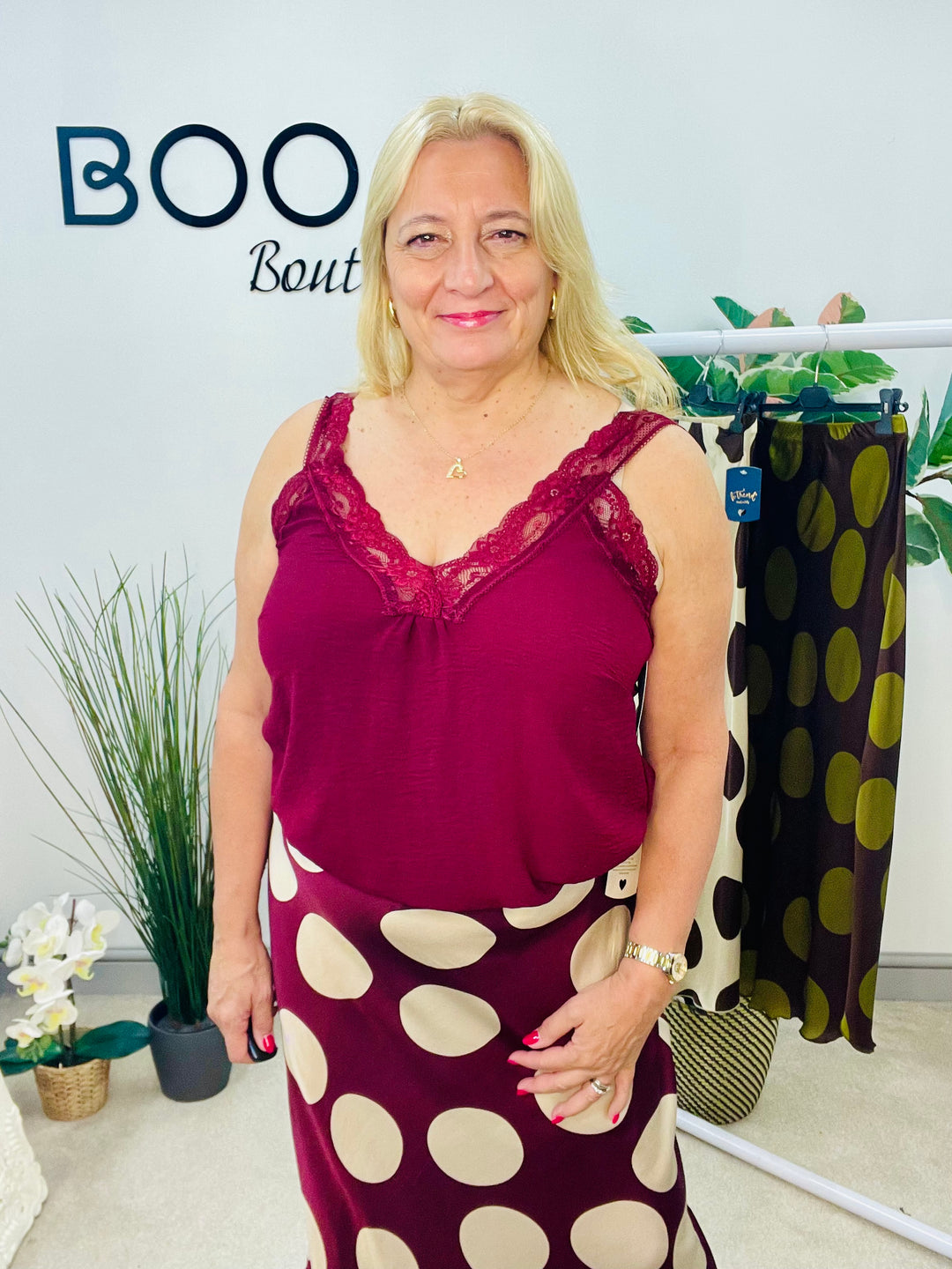 The AMY top - 10 colours