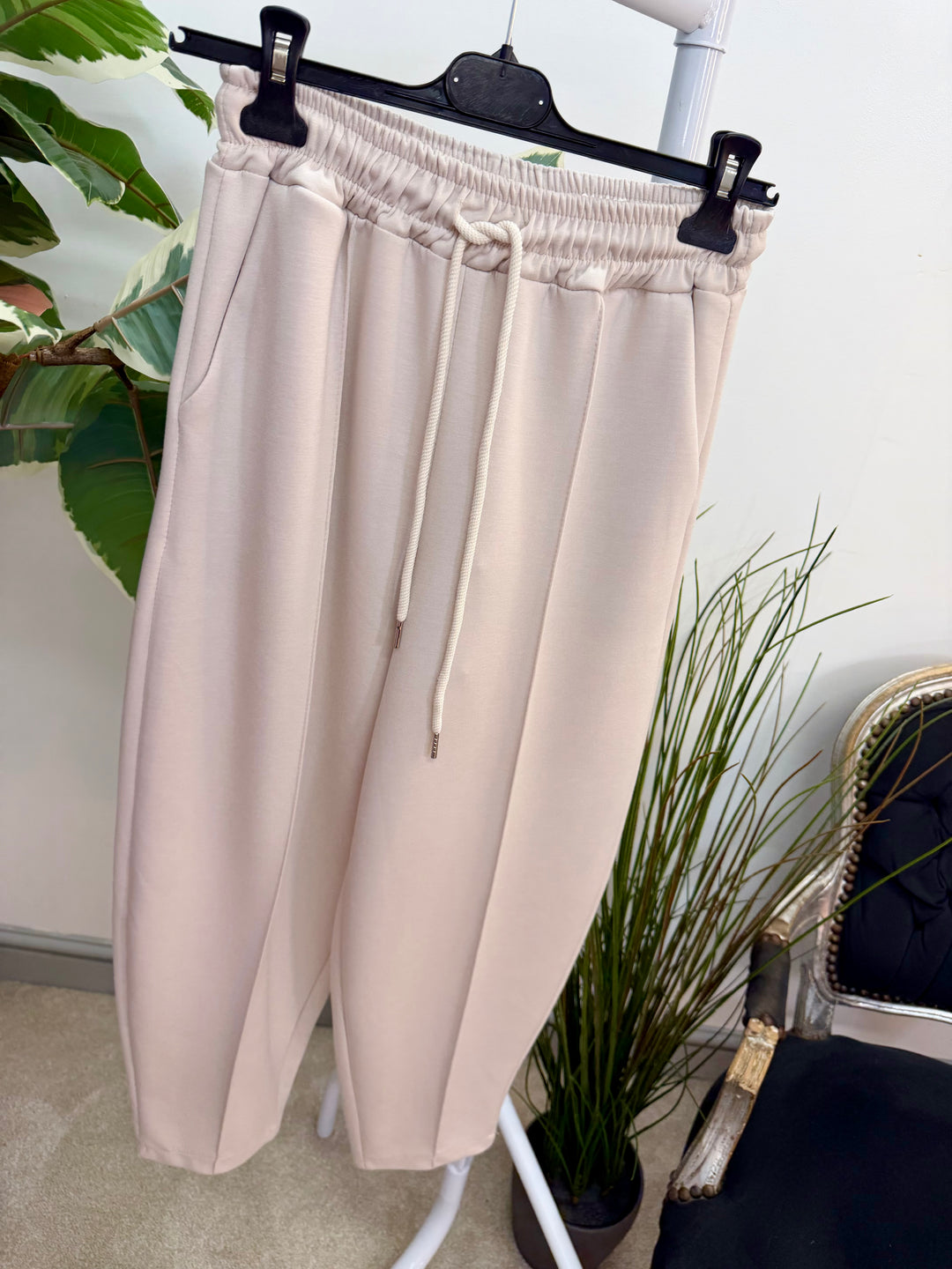 Ladies Fashion Carrot Leg Trousers - beige, pink, blue, black & lemon