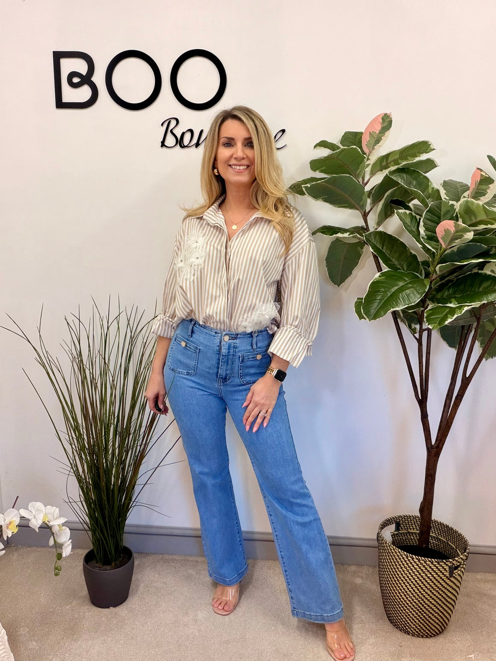 Ladies Fashion Light Blue Denim Straight Leg Jeans