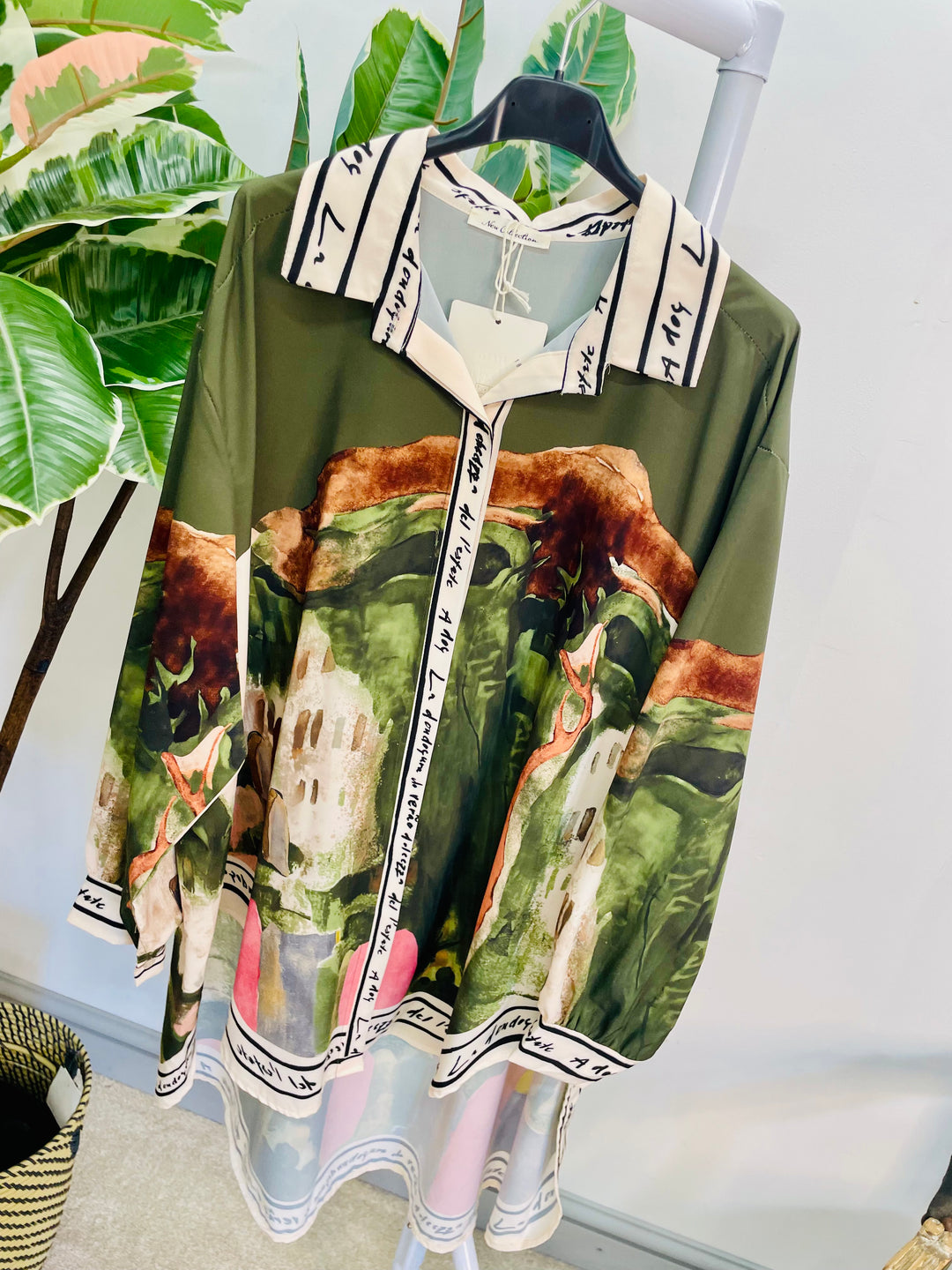 LADIES SATIN OVERSIZE AMALFI PRINT SHIRT - KHAKI & CREAM