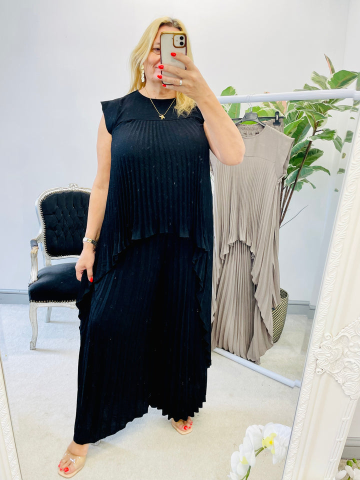 LADIES PLEATED WIDE LEG TROUSER CO ORD SET - BLACK & TAUPE