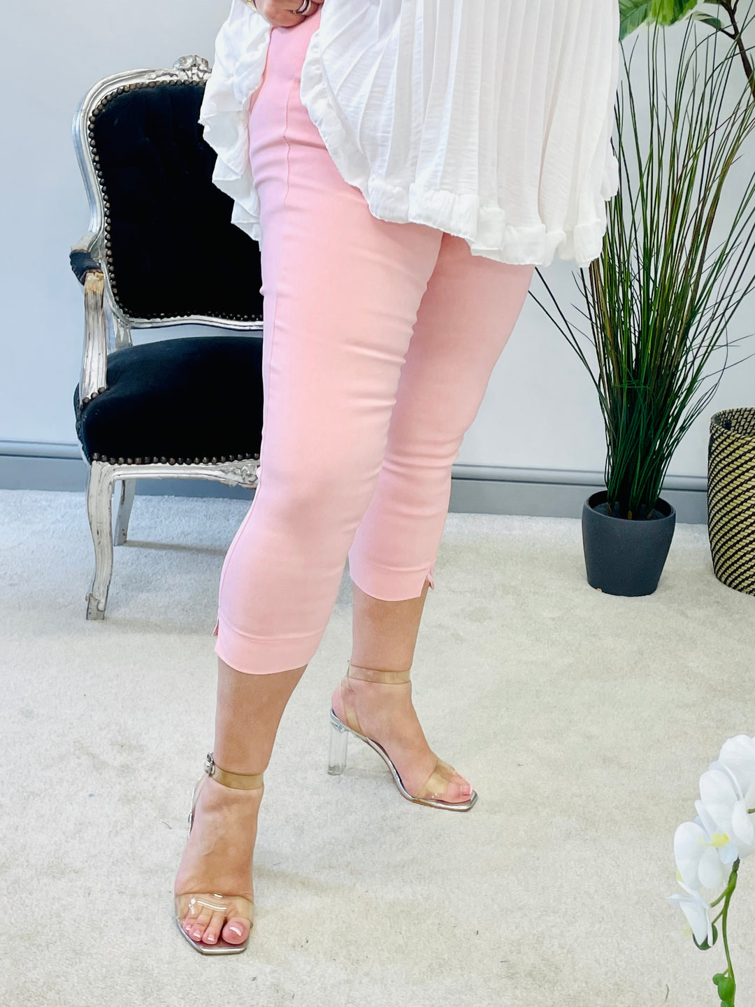 Pantalon jeans PAT ET RIPATON taille 18 mois Pantalon jeans PAT ET RIPATON taille 18 mois