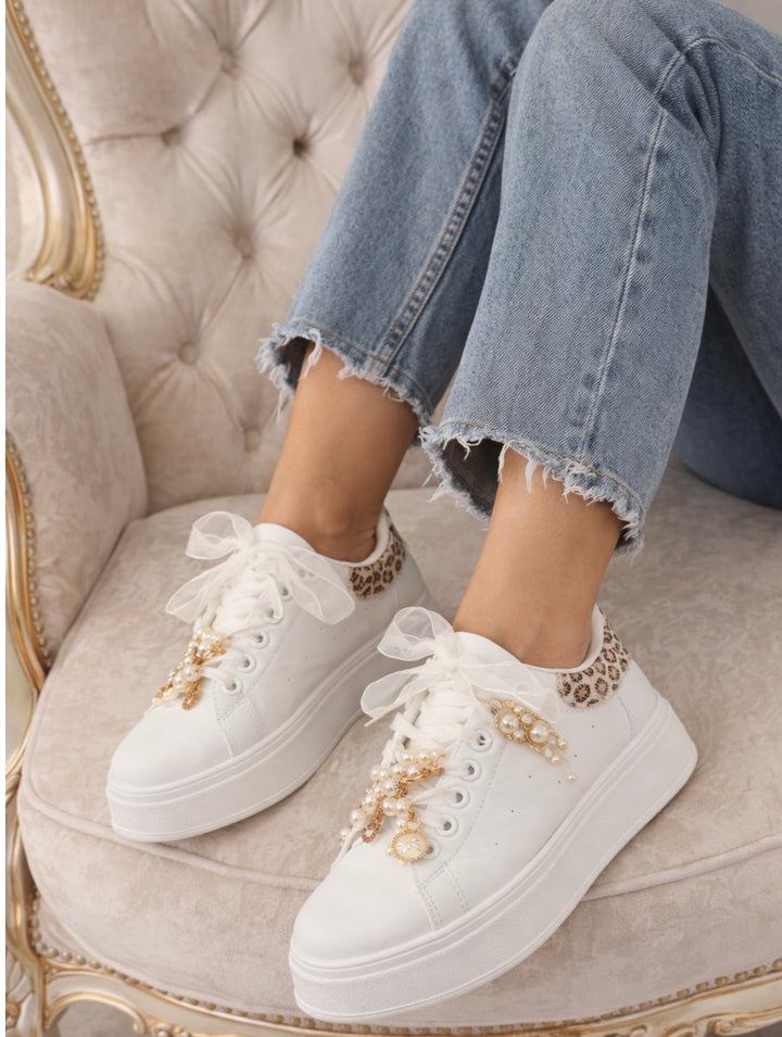 WHITE FLATFORM TRAINERS ( 156 )