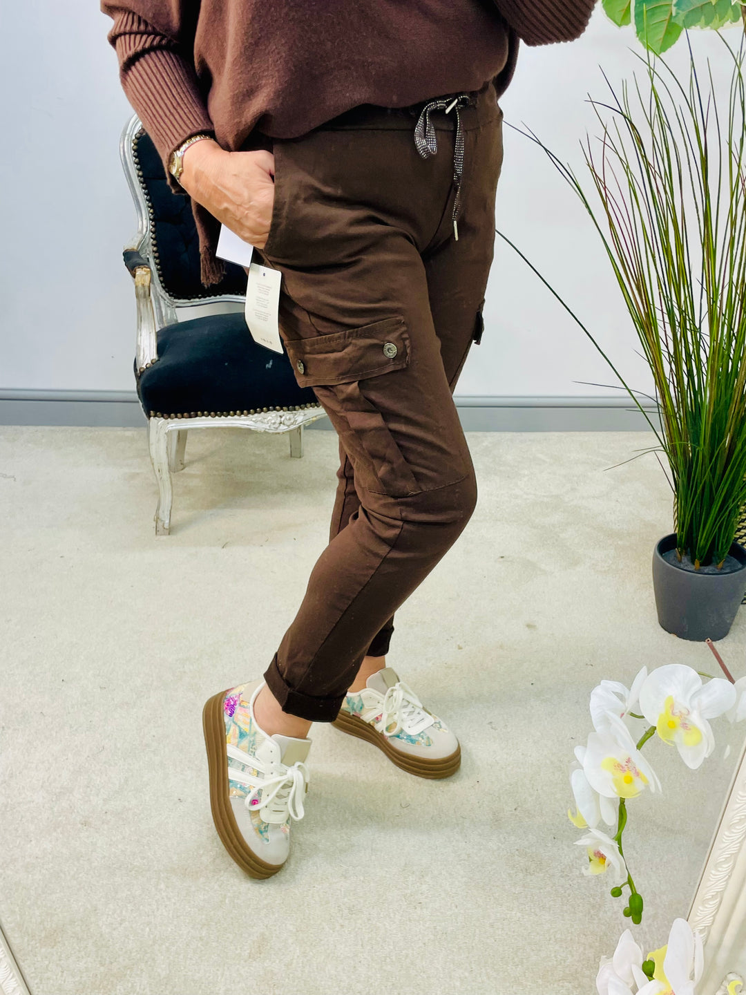 The JOJO magic cargo trousers - 7 colours