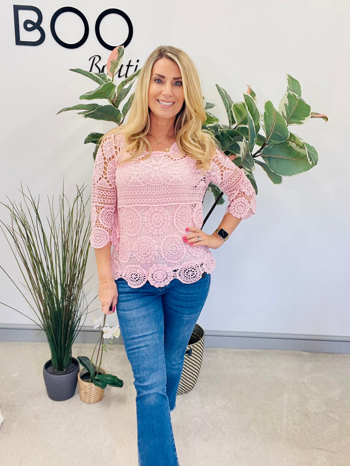 The LIVVY crochet top - 2 colours