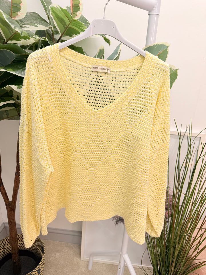 The BRITT top - 5 colours