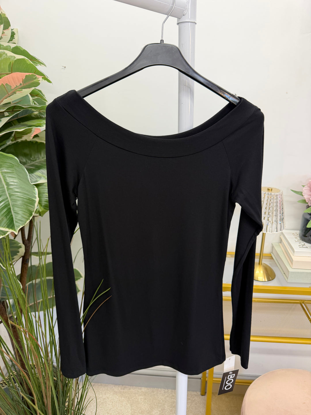 Ladies Fashion Boat Neck Fitted Long Sleeve Top - Red, Black, White & Brown