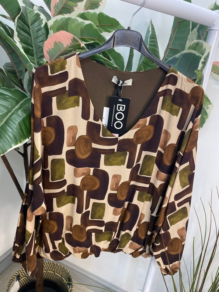 LADIES RETRO PRINT TOP - BROWN, BURGUNDY, BLACK