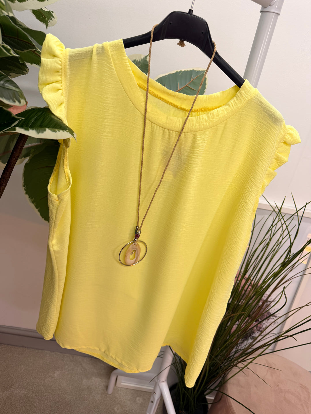 Ladies Fashion Frill Cap Sleeve Top lemon