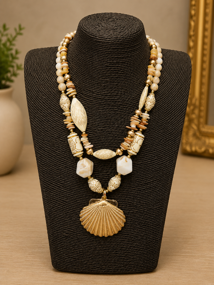 SHELL NECKLACE