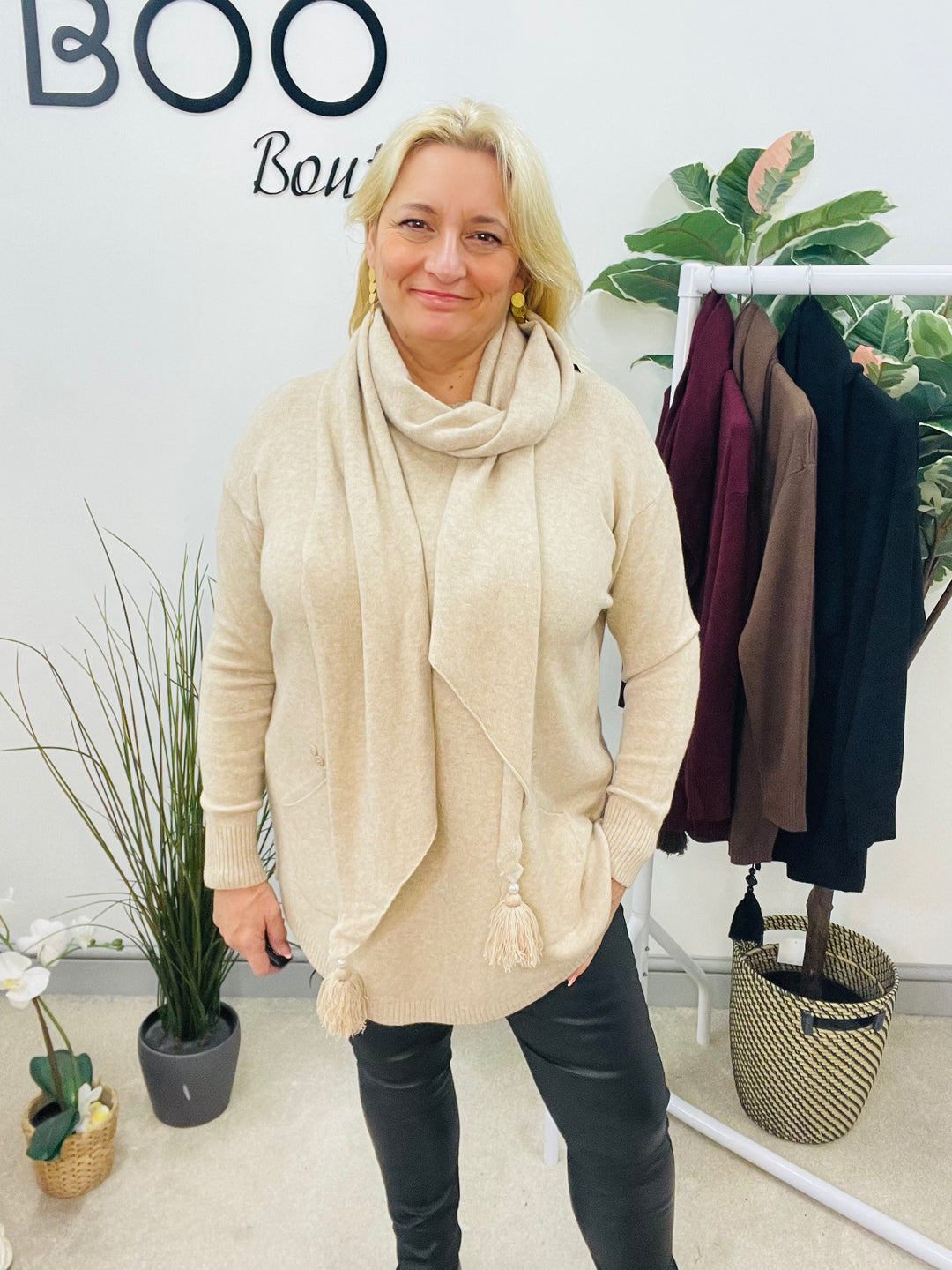 LADIES SOFT KNIT JUMPER & SCARF SET - BURGUNDY, BEIGE, BROWN & BLACK